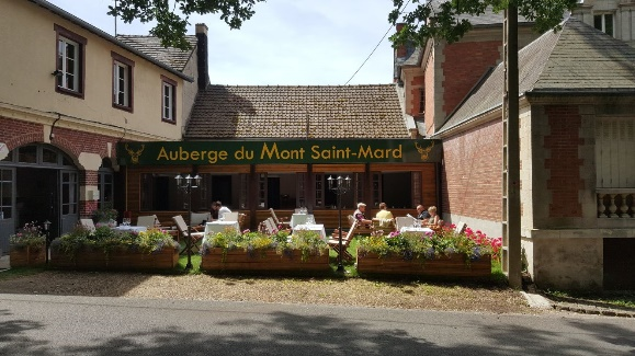 VIEUX-MOULIN : UN VILLAGE DANS LA FORET DE COMPIEGNE